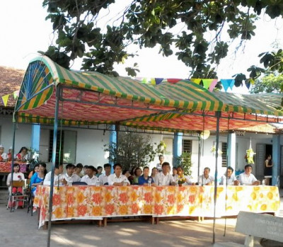 Trường Tiểu học Hòa Phú tổ chức lễ tổng kết năm học 2014 - 2015