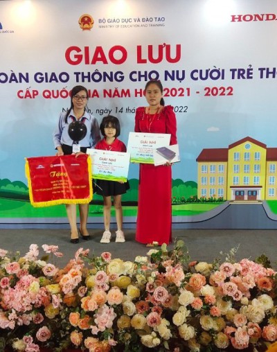 Gương sáng - Học tập và làm theo tư tưởng, đạo đức, phong cách Chủ tịch Hồ Chí Minh