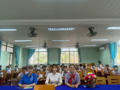 Ngày hội công nhận hoàn thành chương trình rèn luyện đội viên năm học 2022-2023